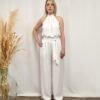Femme portant l'ensemble pantalon mariage civil blanc Anaïs par Annalinda Création