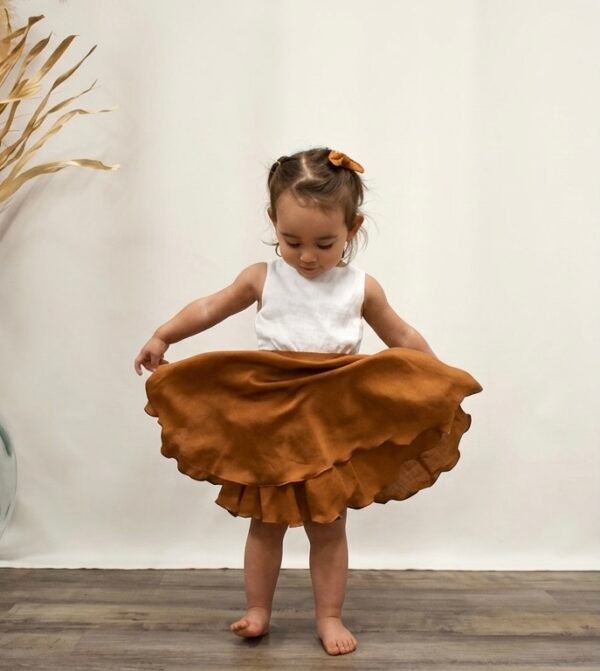 Lyna ocre 3